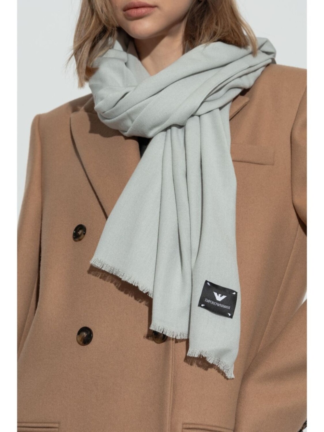 

Emporio Armani шарф с нашивкой-логотипом, серый