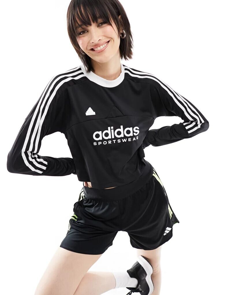

Черная футболка с длинными рукавами и тремя полосками adidas Football Tiro adidas performance