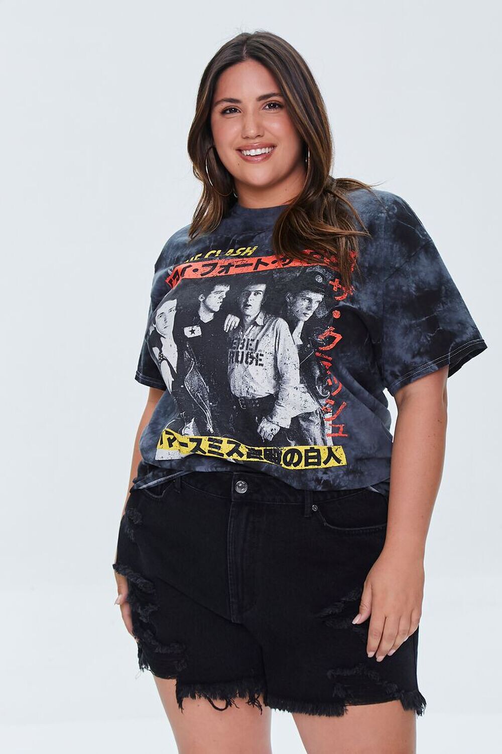 

Футболка размера плюс The Clash с рисунком Forever 21, черный