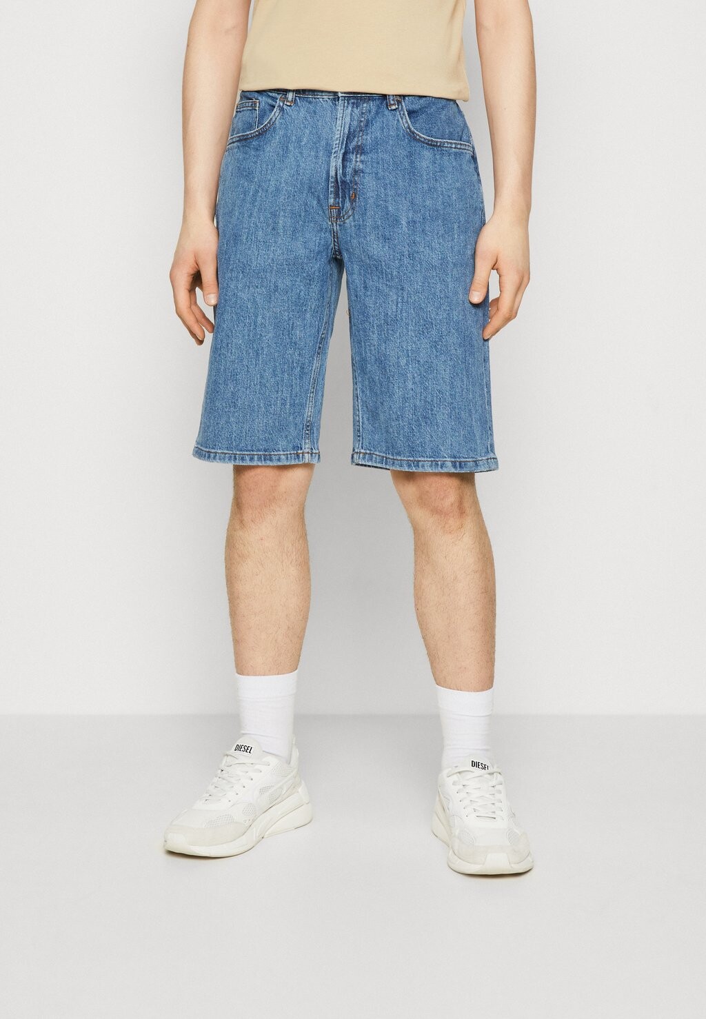 

Джинсовые шорты Denim Project