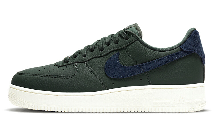 

Кроссовки Nike Air Force 1'07 Craft Galactic Jade, зеленые