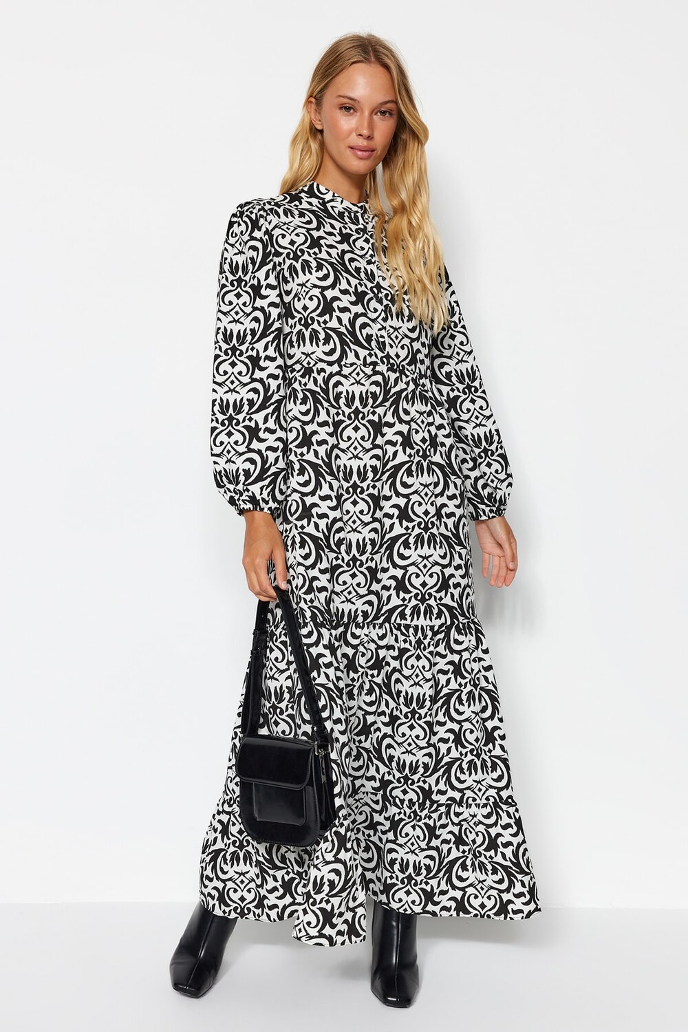 

Платье - Черное - А-силуэт Trendyol Modest, черный