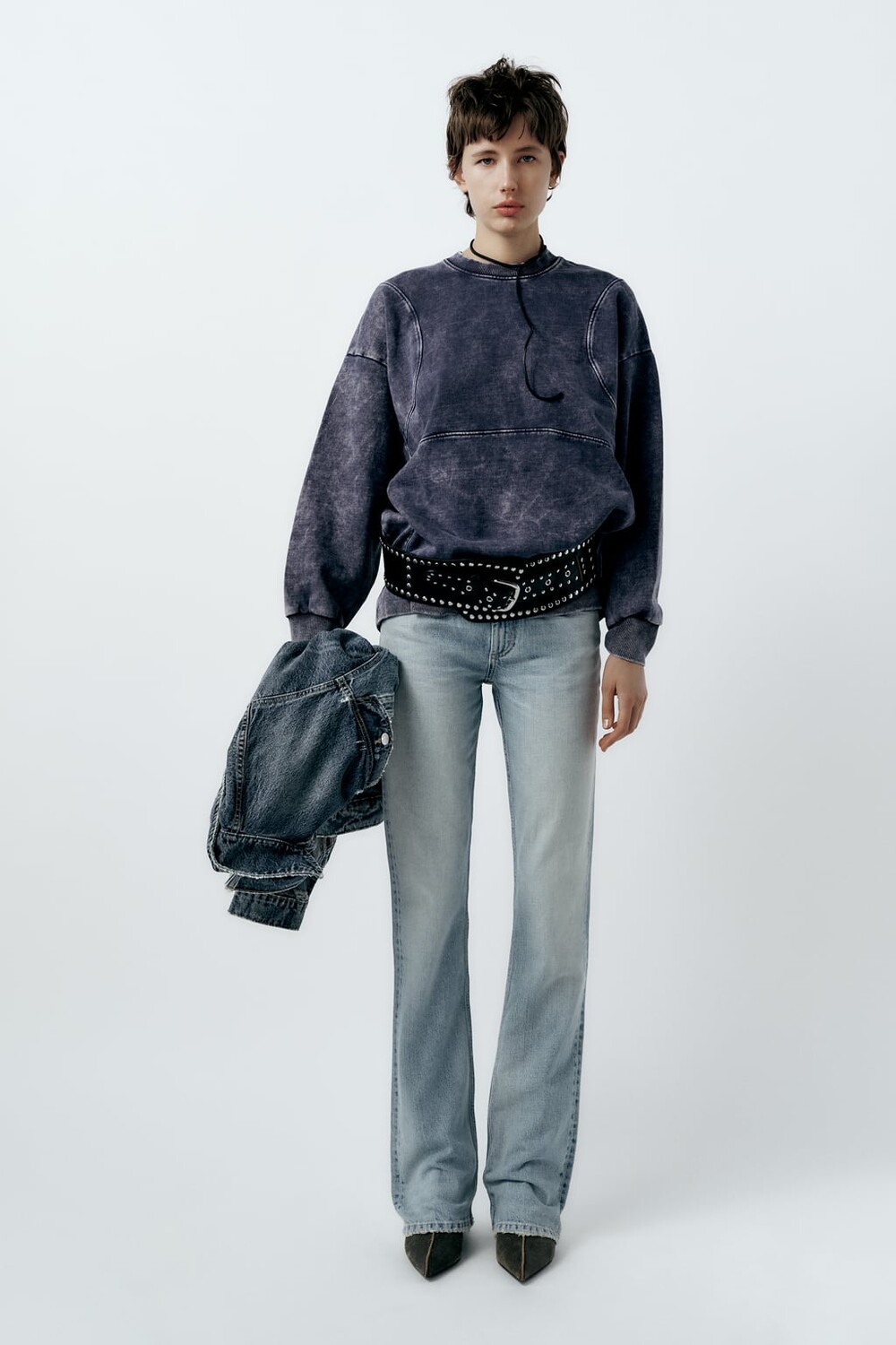 

Джинсы Bootcut со средней посадкой ZARA, светло-синий