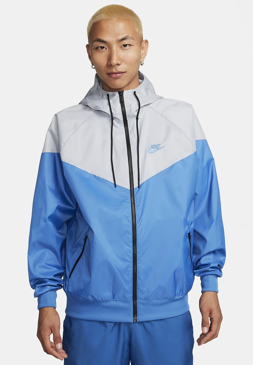 

Тонкая куртка Nike Sportswear, синий