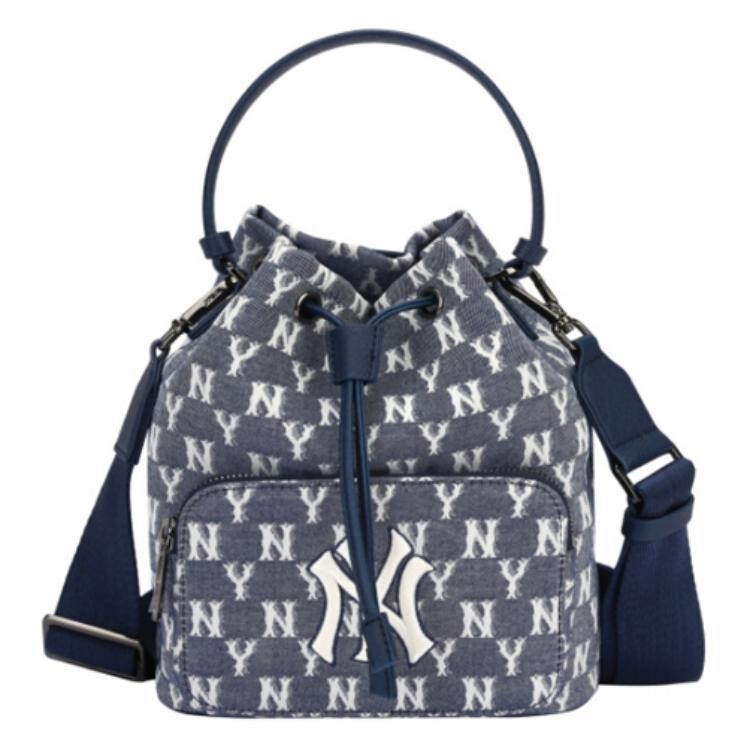 

Сумка через плечо унисекс MLB Monogram Collection, Джинсовый синий + сумка для мелочей