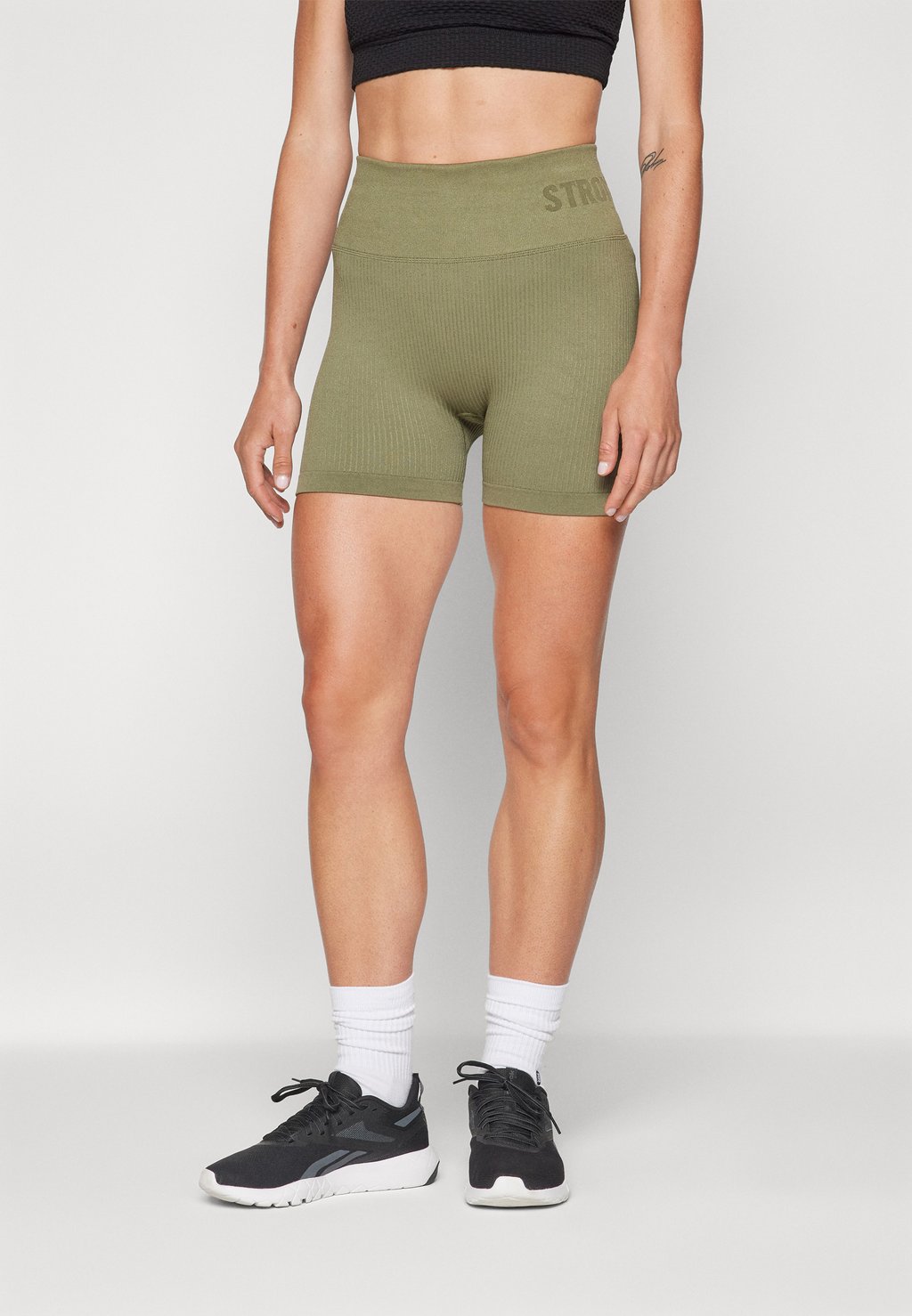 

Леггинсы Seamless Hotpants Stronger, зеленый лодэн