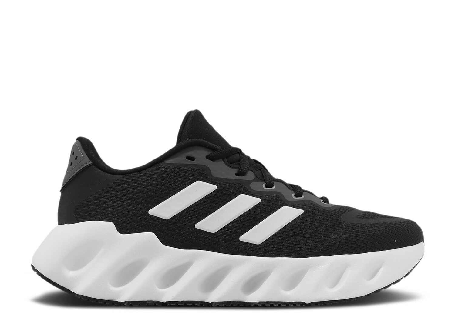 

Кроссовки adidas Wmns Switch Run 'Black White', черный
