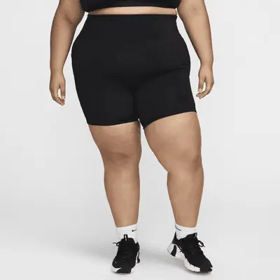 

Шорты Nike One, черный