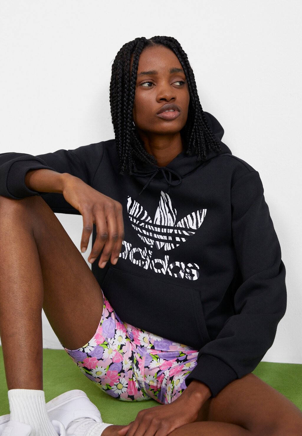 

Толстовка adidas Originals, черный