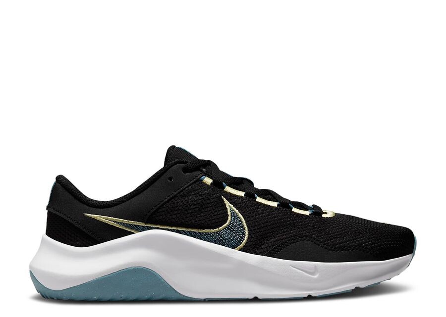 

Кроссовки Nike Wmns Legend Essential 3 Next Nature 'Black Aqua Lemon', черный