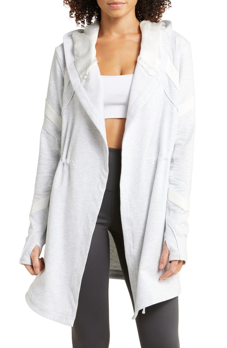 

Куртка с капюшоном из искусственной кожи Katia Traveler BLANC NOIR