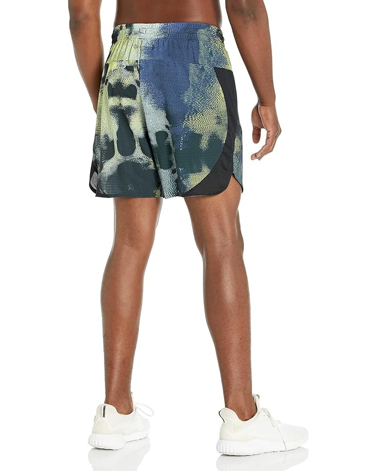 

Шорты Adidas Hiit All Over Print 9" Shorts, цвет Multicolor/Impact Yellow
