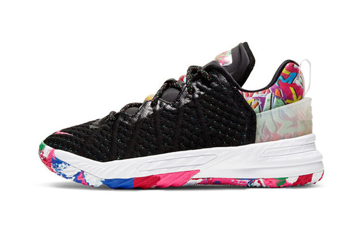 

Nike LeBron 18 PS Банда Джеймса