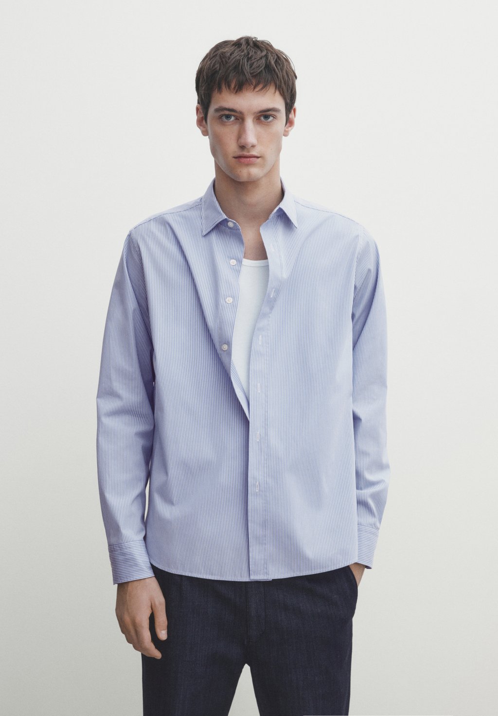 цена Классическая рубашка Regular Fit Striped Massimo Dutti, цвет bluegrey