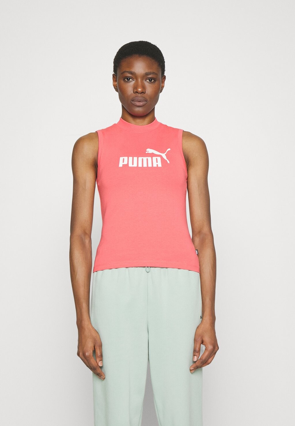 

Топ Puma