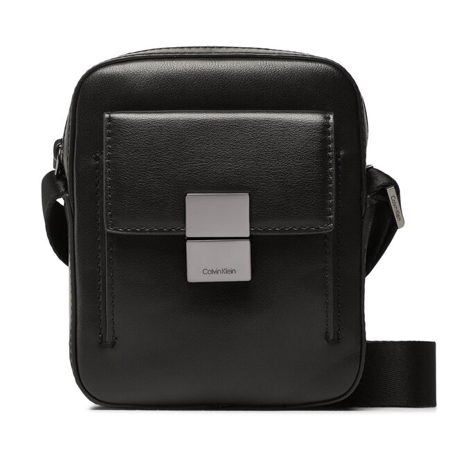 

Сумка Calvin Klein IconicHardware Cube, черный