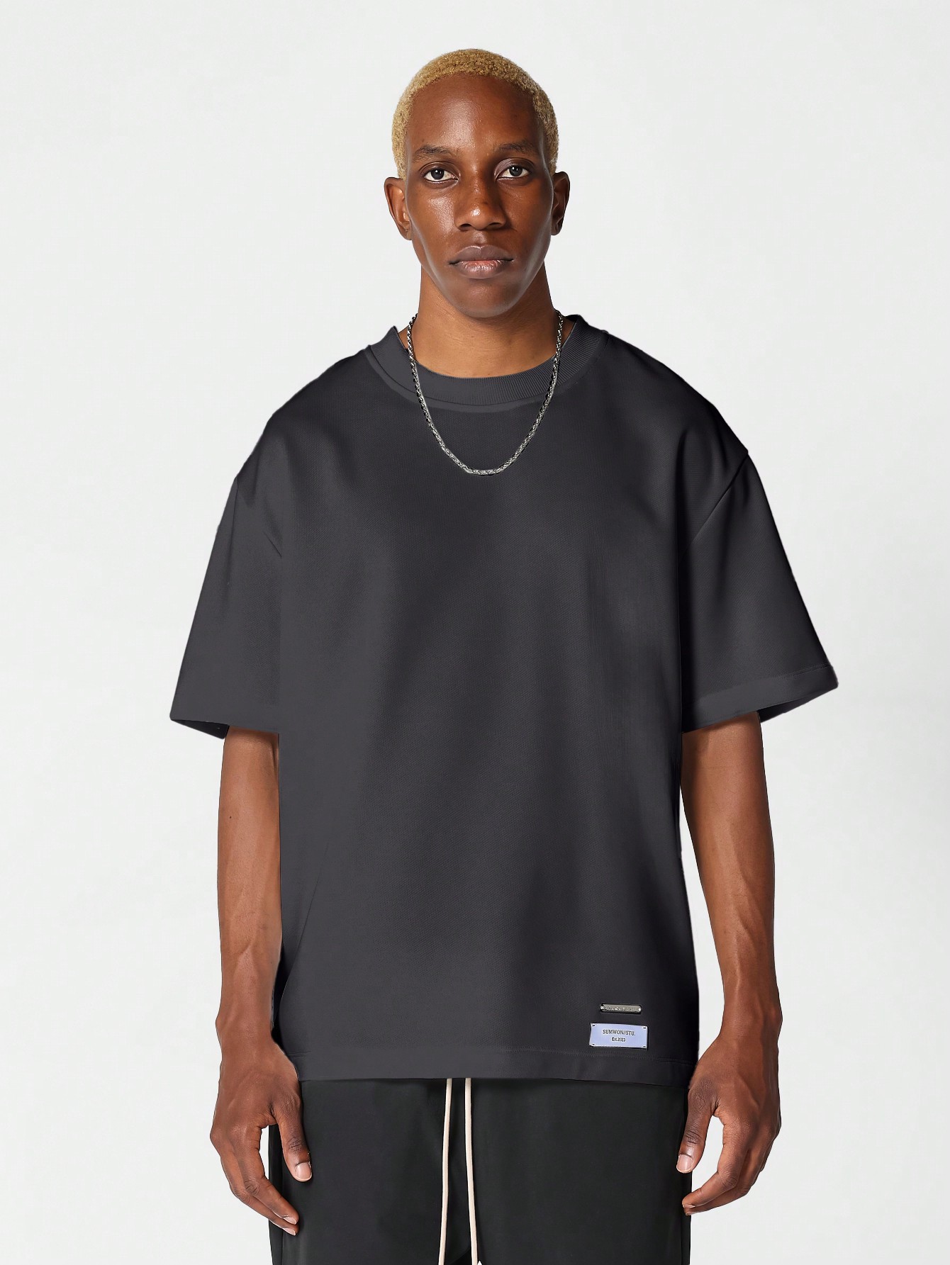 Тяжелая футболка премиум-класса SUMWON Regular Fit Essential, серый
