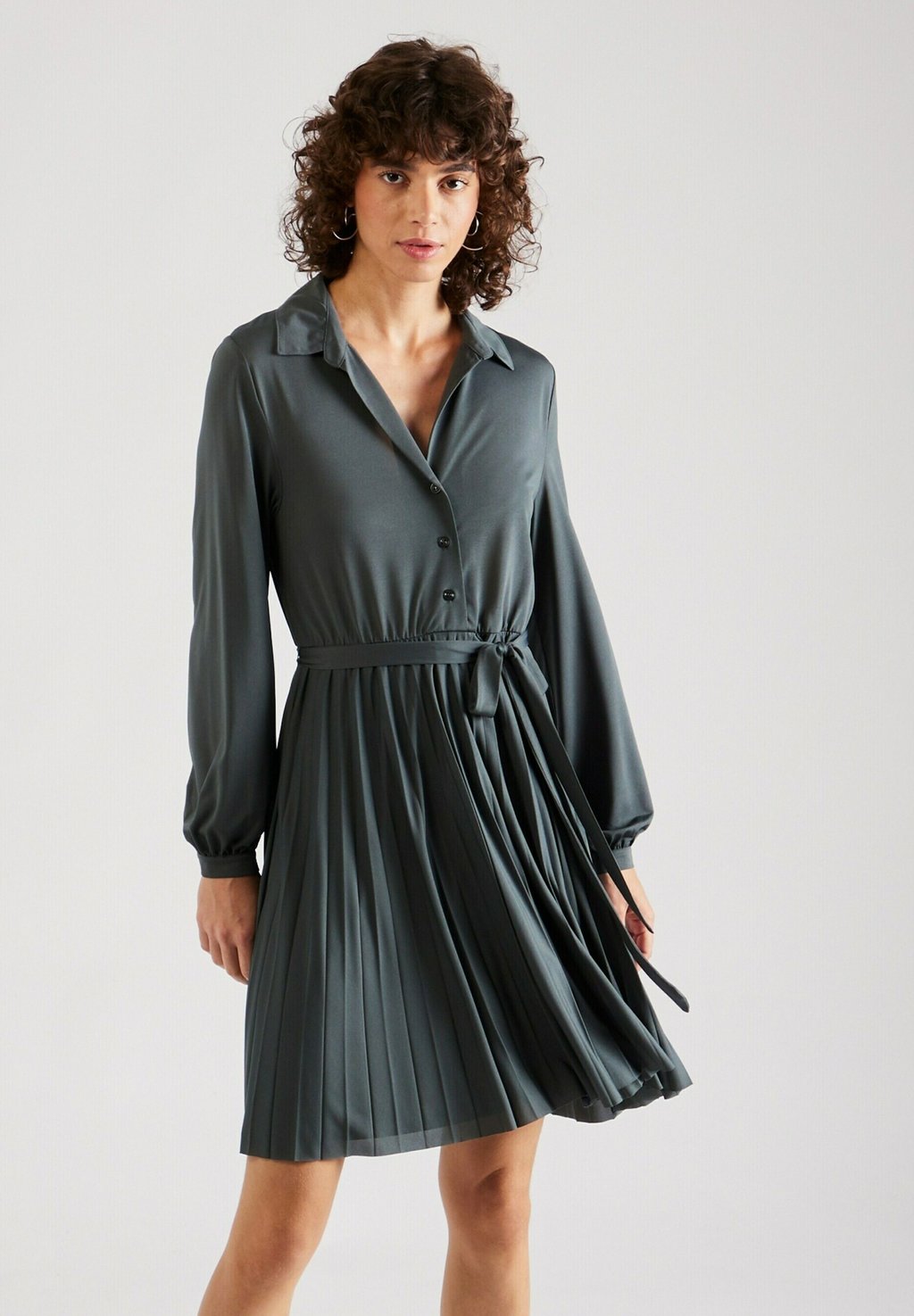 Платье-блузка ERIKA Guido Maria Kretschmer Collection, цвет grün