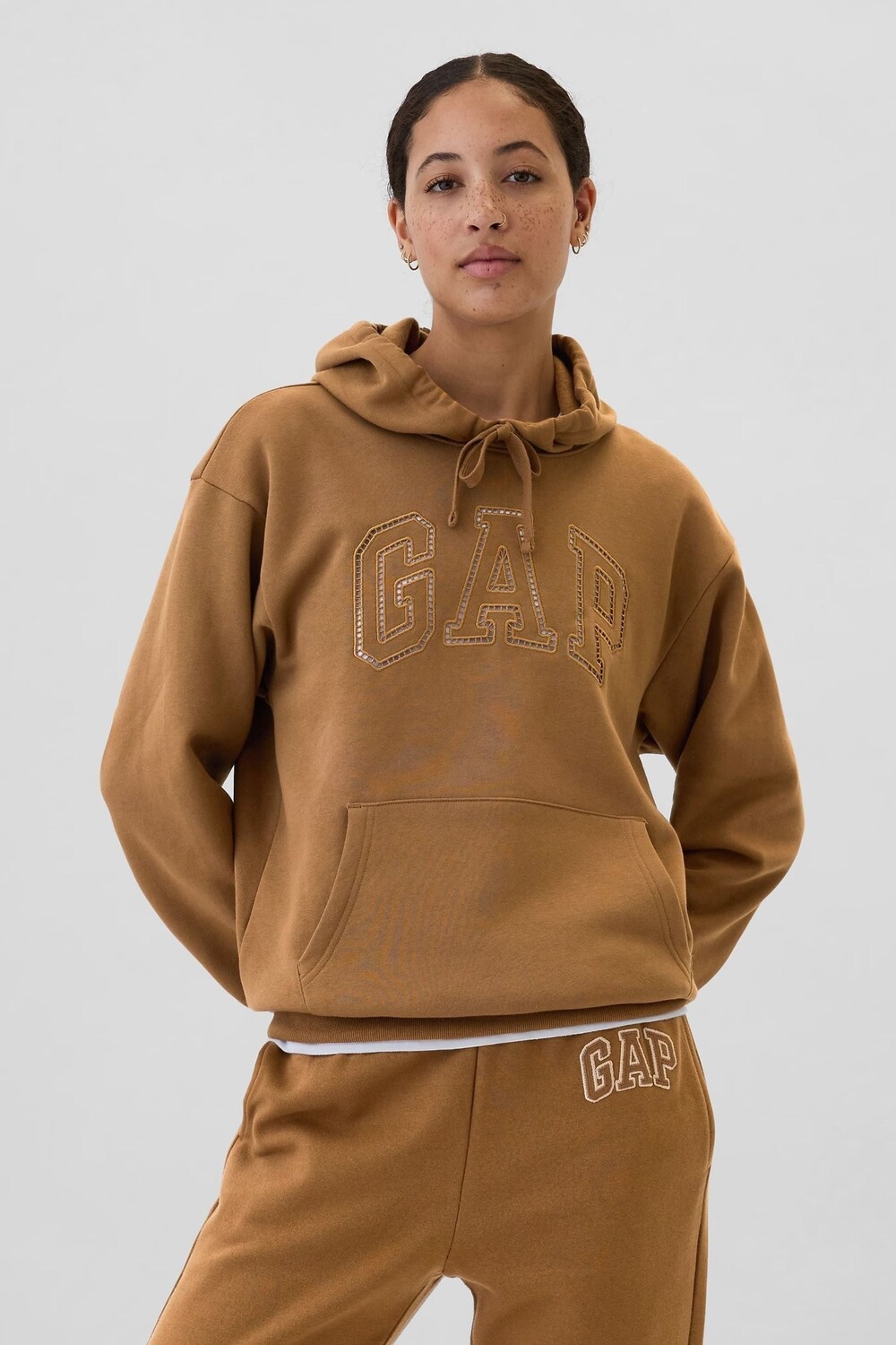 

Толстовка с логотипом Gap, коричневый
