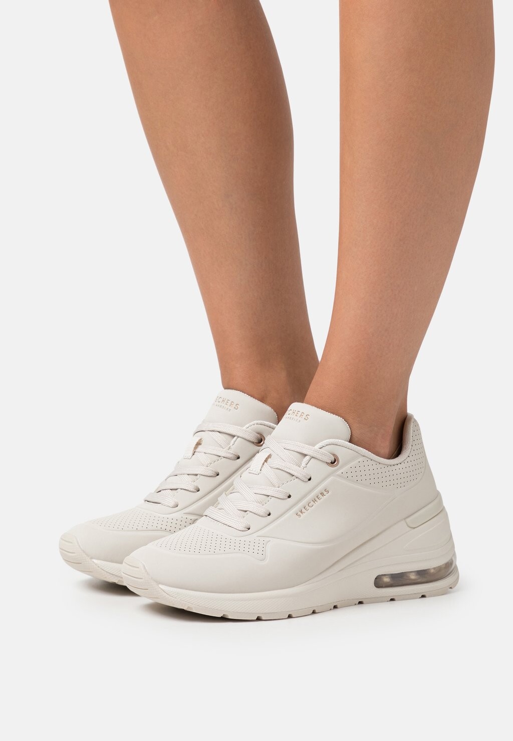 

Кроссовки Skechers Million Air, кремовый