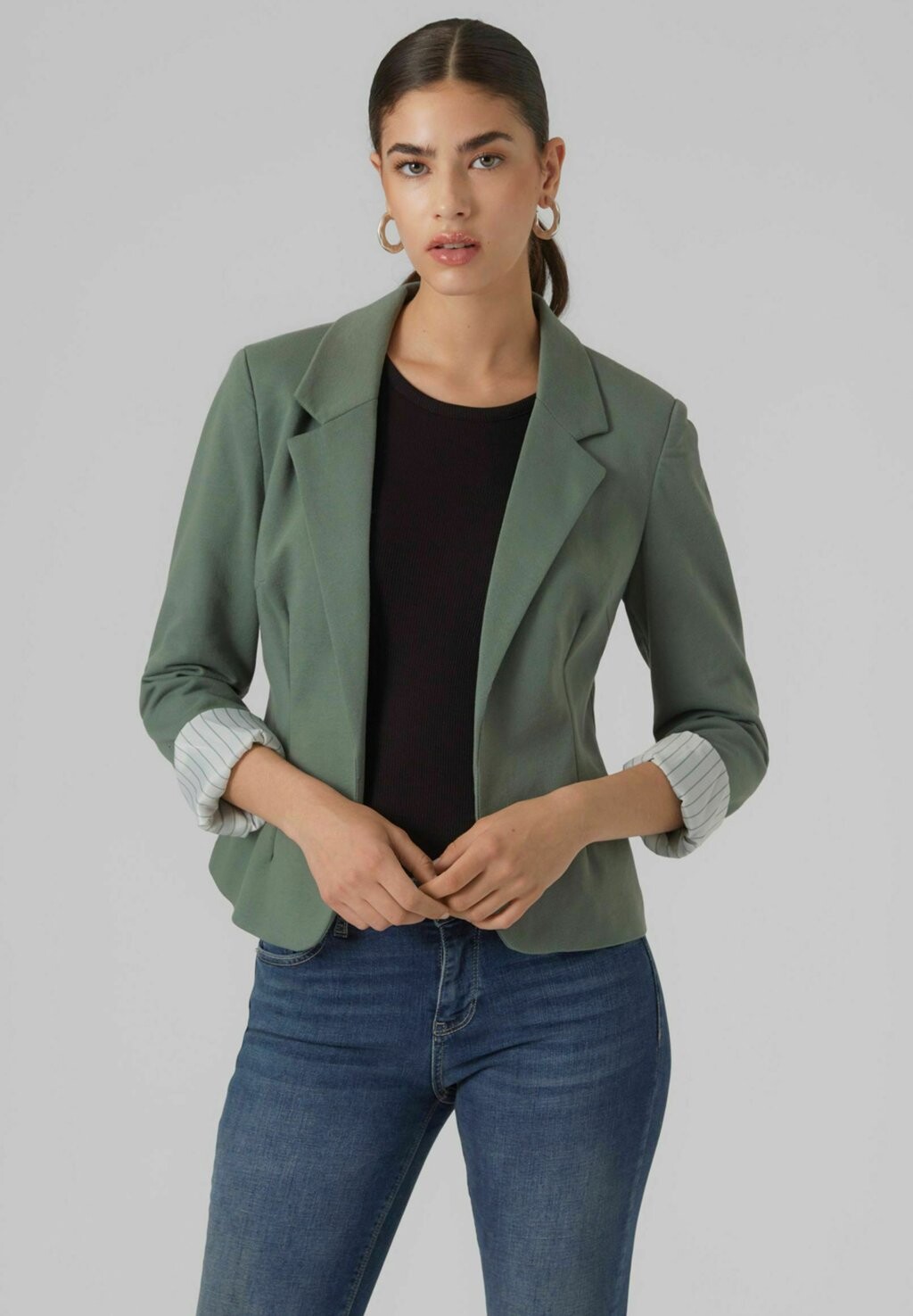 

Блейзер Vero Moda