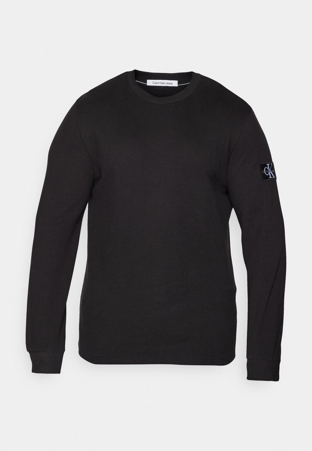 

Джемпер PLUS BADGE WAFFLE TEE Calvin Klein Jeans Plus, черный