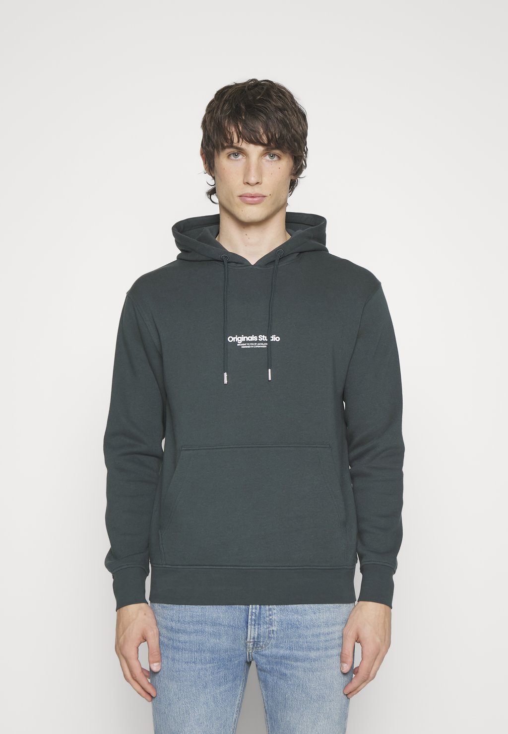 

Худи Jack & Jones Jorvesterbro Noos, волшебный лес, Серый