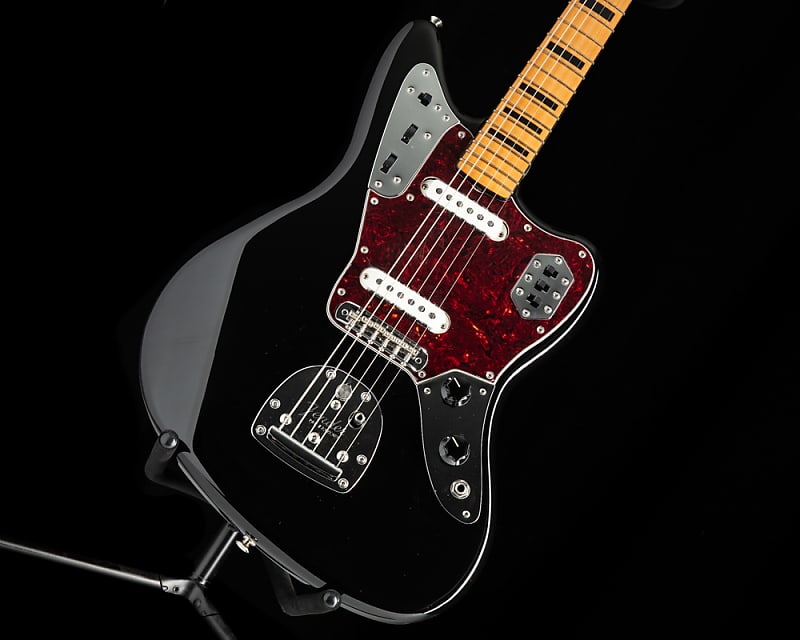 Электрогитара Fender Vintera II '70s Jaguar Black электрогитара fender vintera ii 70s jaguar with maple fretboard black