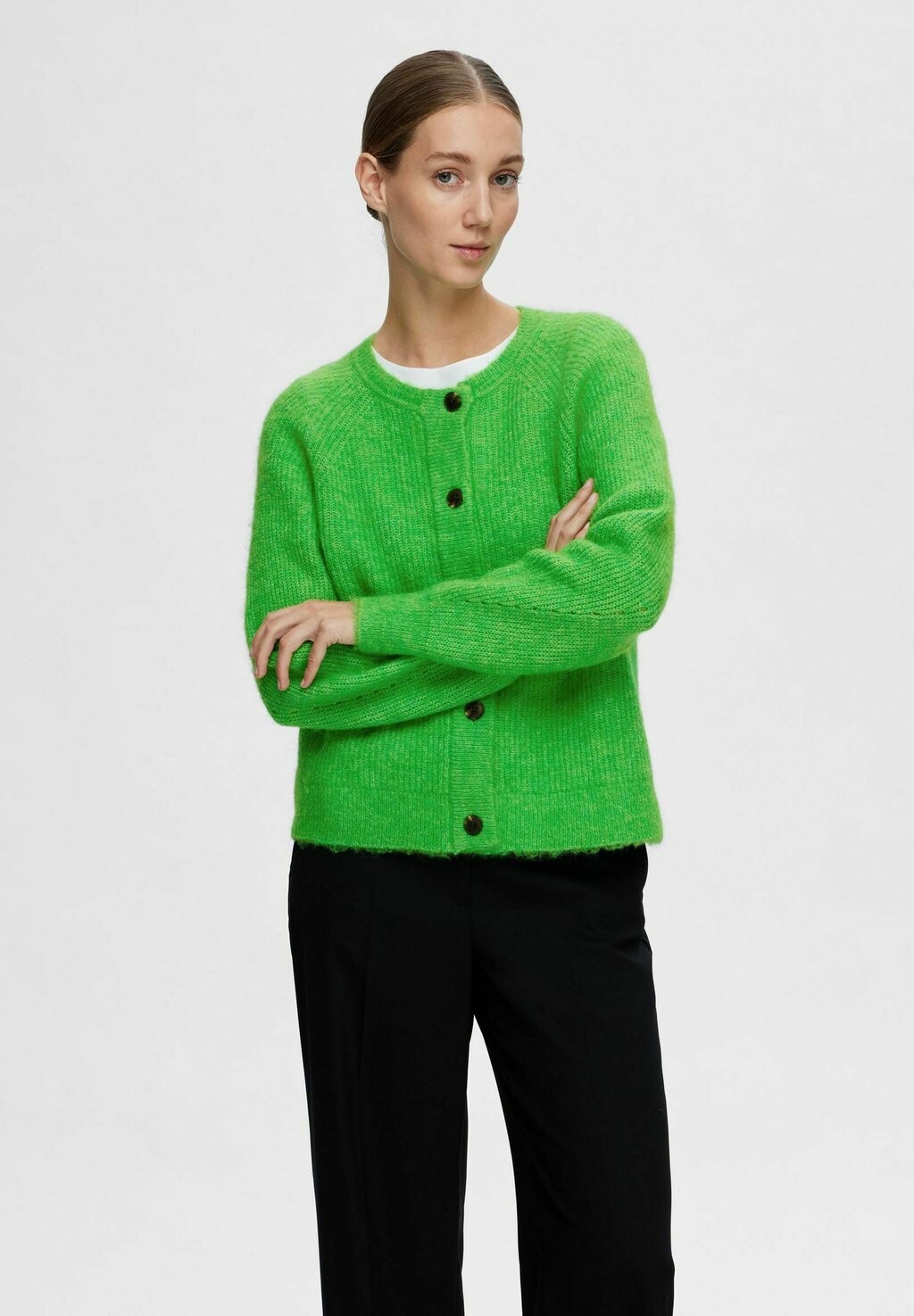 

Кардиган Selected Femme SLFLULU SHORT NOOS, цвет classic green