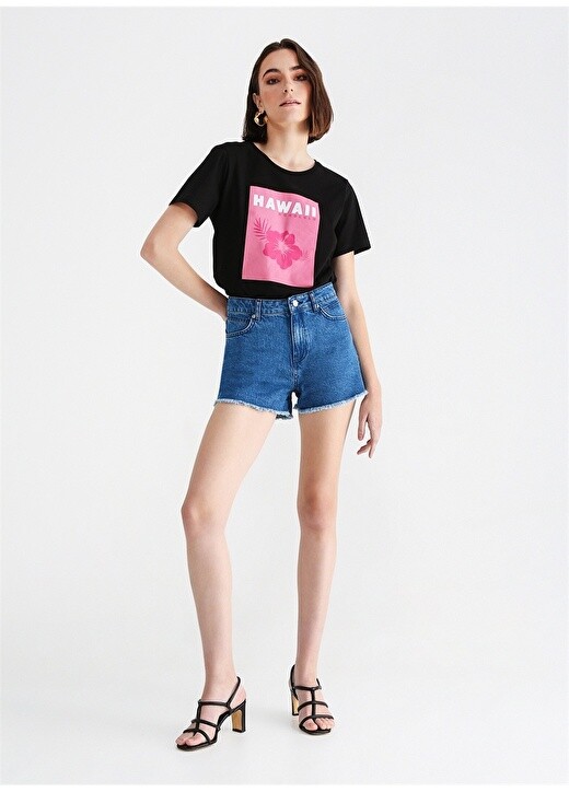 

Джинсовые шорты Aeropostale