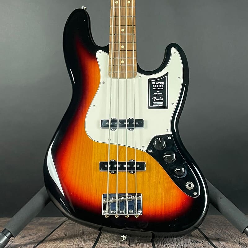 

Басс гитара Fender Player Jazz Bass, Pau Ferro Fingerboard- Buttercream