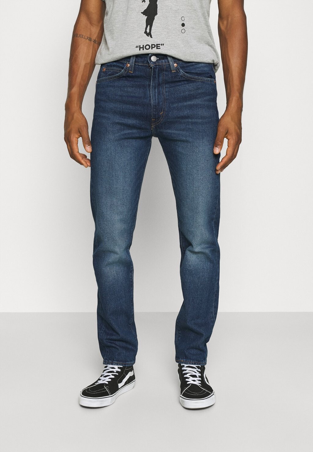 

Прямые джинсы Levi's