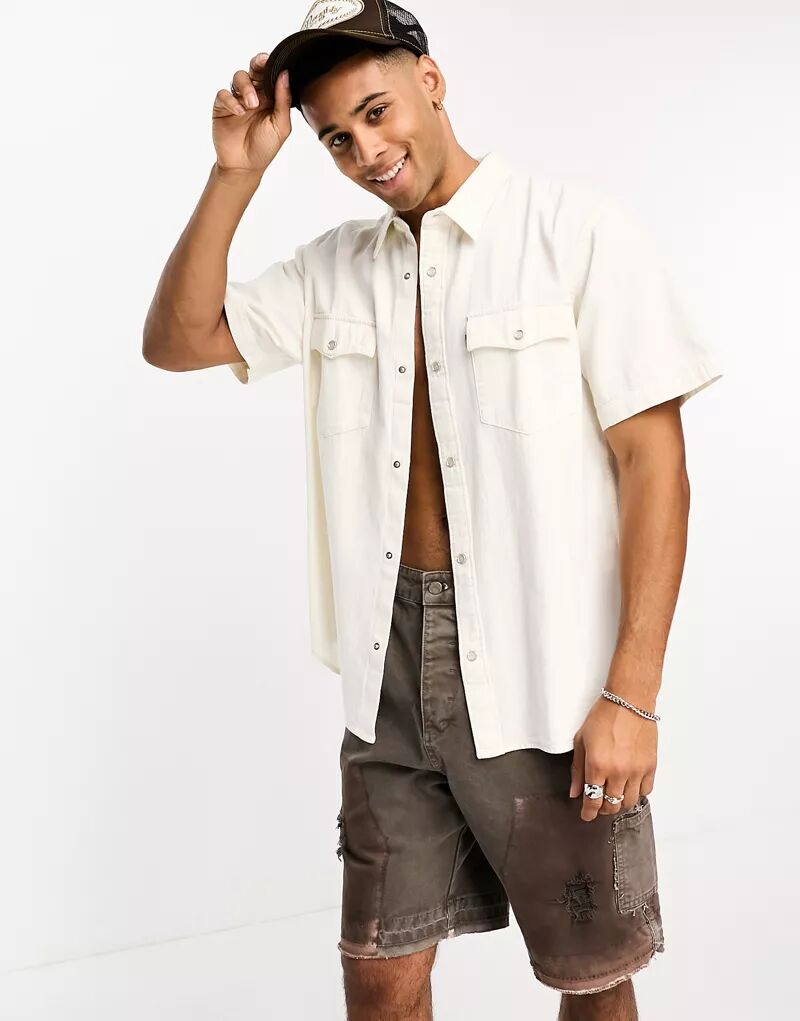Рубашка Levi's в стиле вестерн кремово-белого цвета свободного кроя с нагрудными карманами