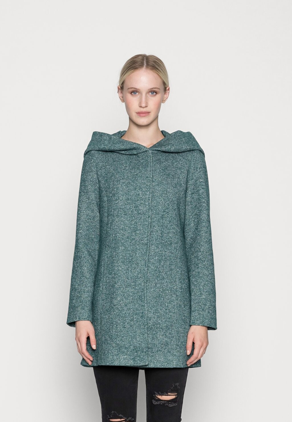 

Короткое пальто Vero Moda