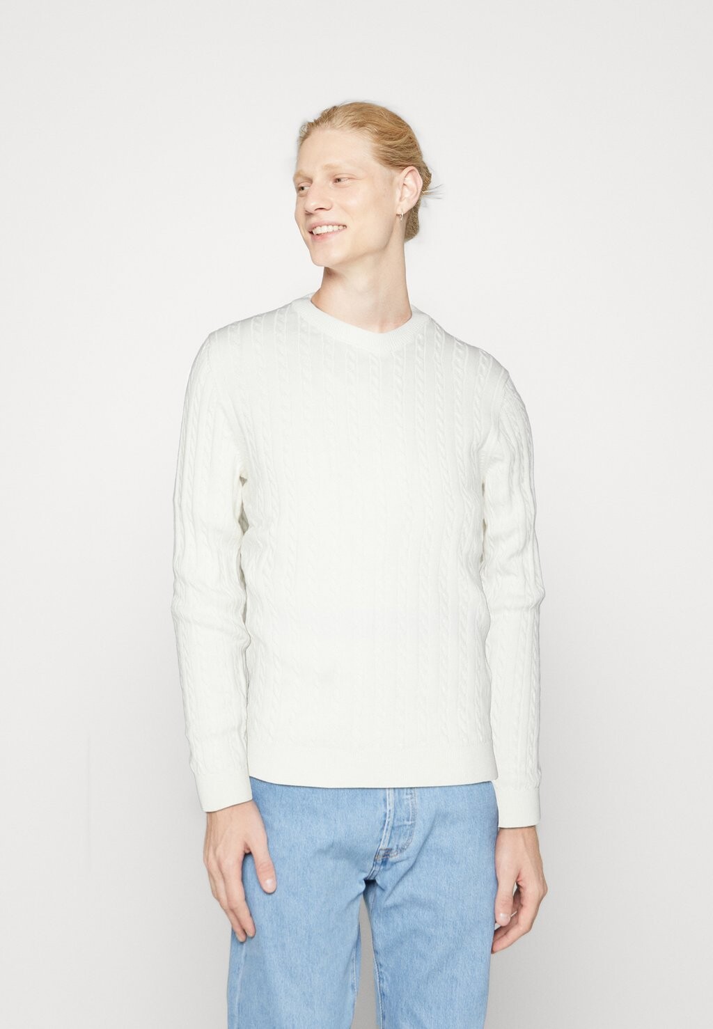 

Свитер JJCARLSON CREW NECK Jack & Jones, Cloud Dancer