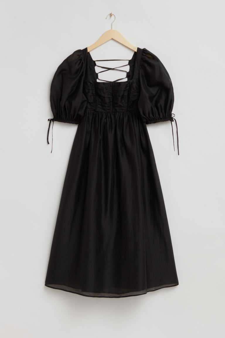 цена Платье Babydoll с завязками на рукавах и другими историями H&M, черный