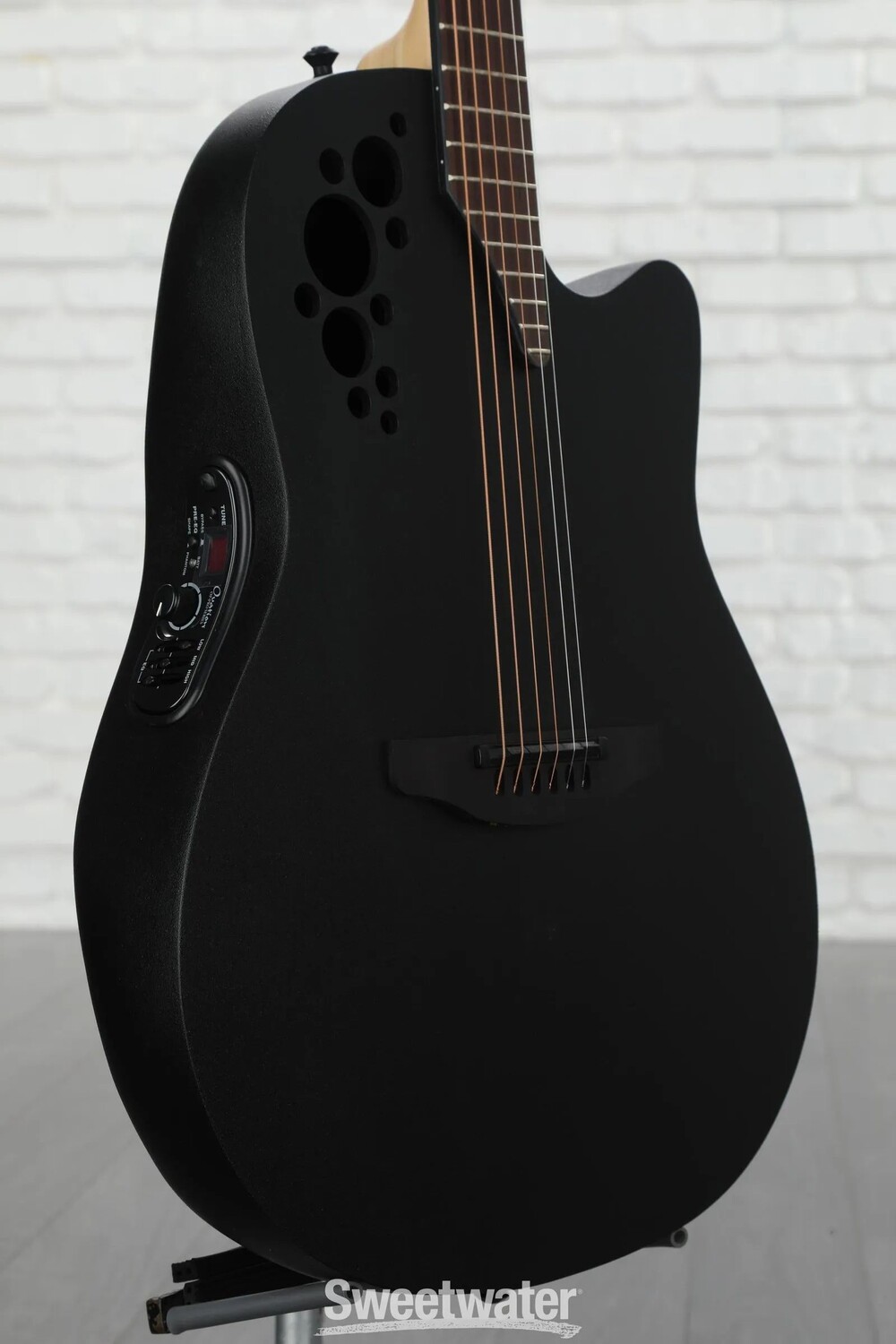 

Акустико-электрическая гитара Ovation Mod TX Mid - черная текстурированная