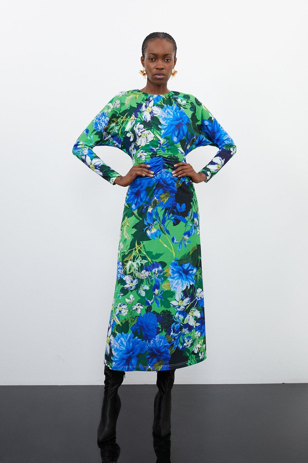 Платье макси из крепа с рукавами «летучая мышь» из джерси Petite с цветочным принтом Jungle Karen Millen, мультиколор