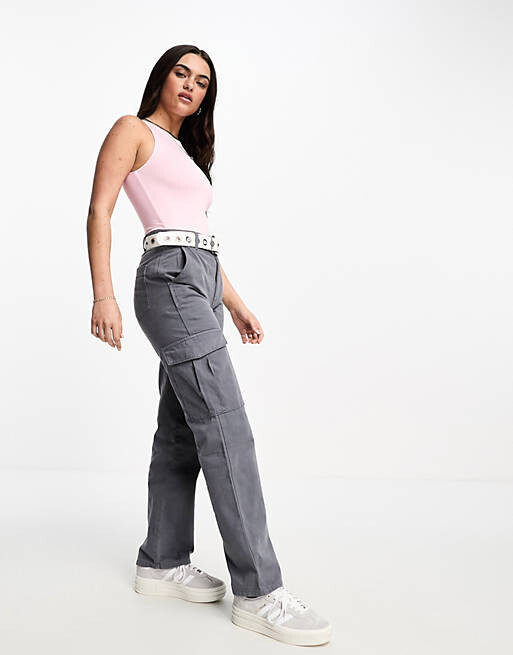 

Розовый бесшовный боди Stradivarius.