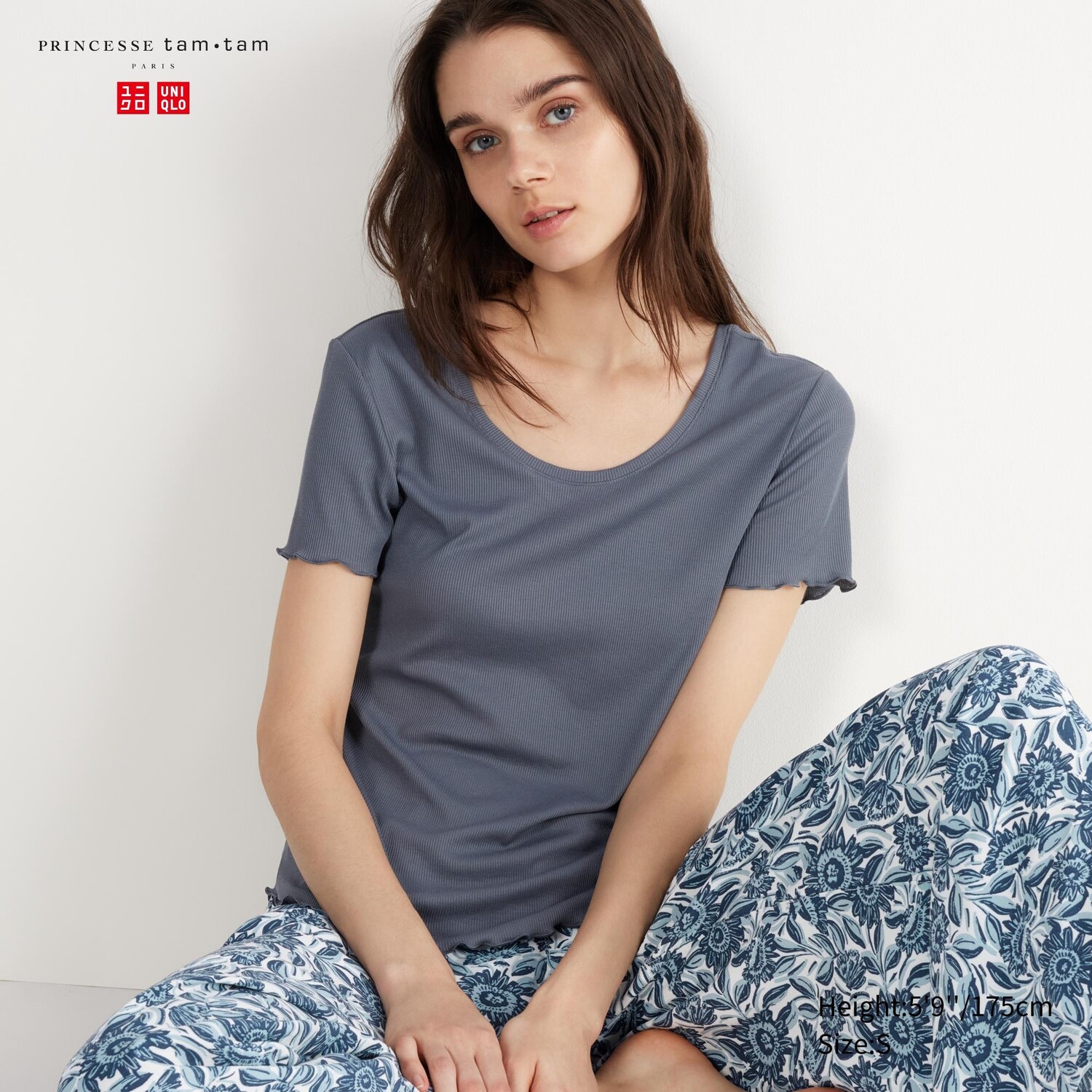 

Прозрачная футболка с принтом UNIQLO, серый