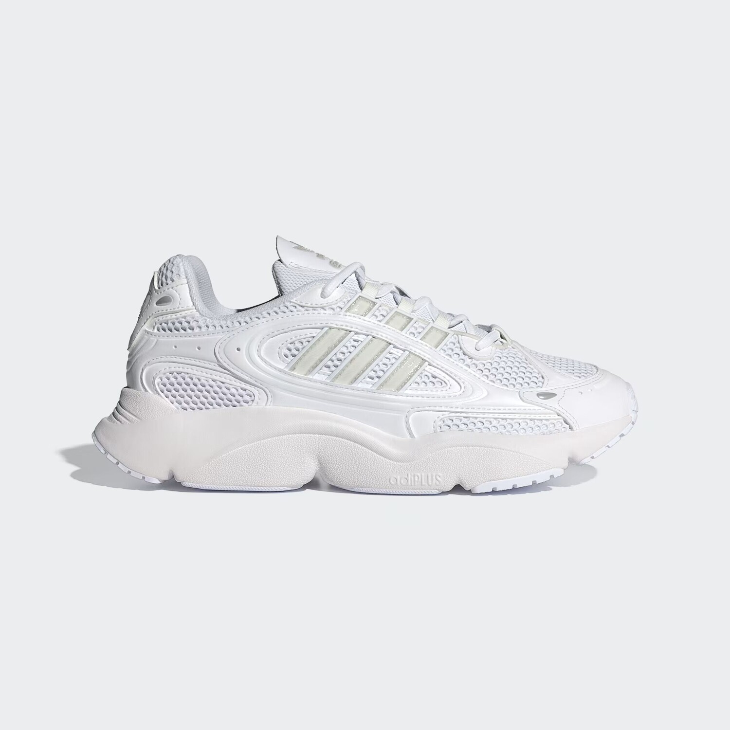 

Кроссовки OZMILLEN Adidas, цвет Cloud White/Cloud White/Core Black