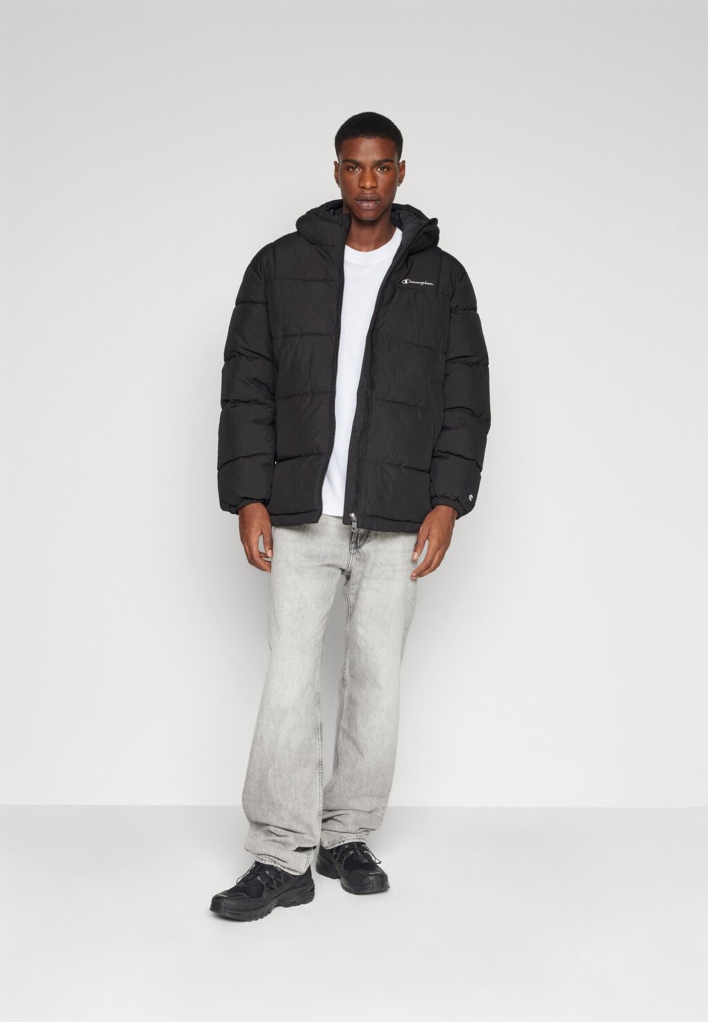 

Зимнее пальто Champion КУРТКА ECO FUTURE HOODED UNISEX, черный