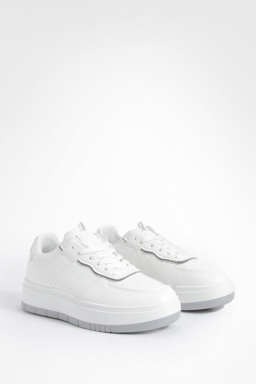 

Массивные кроссовки Chunky Sole Trainers boohoo, белый