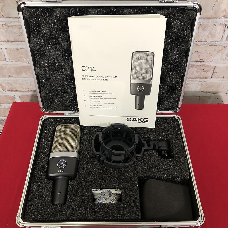 

Конденсаторный микрофон AKG C214 Large Diaphragm Cardioid Condenser Microphone
