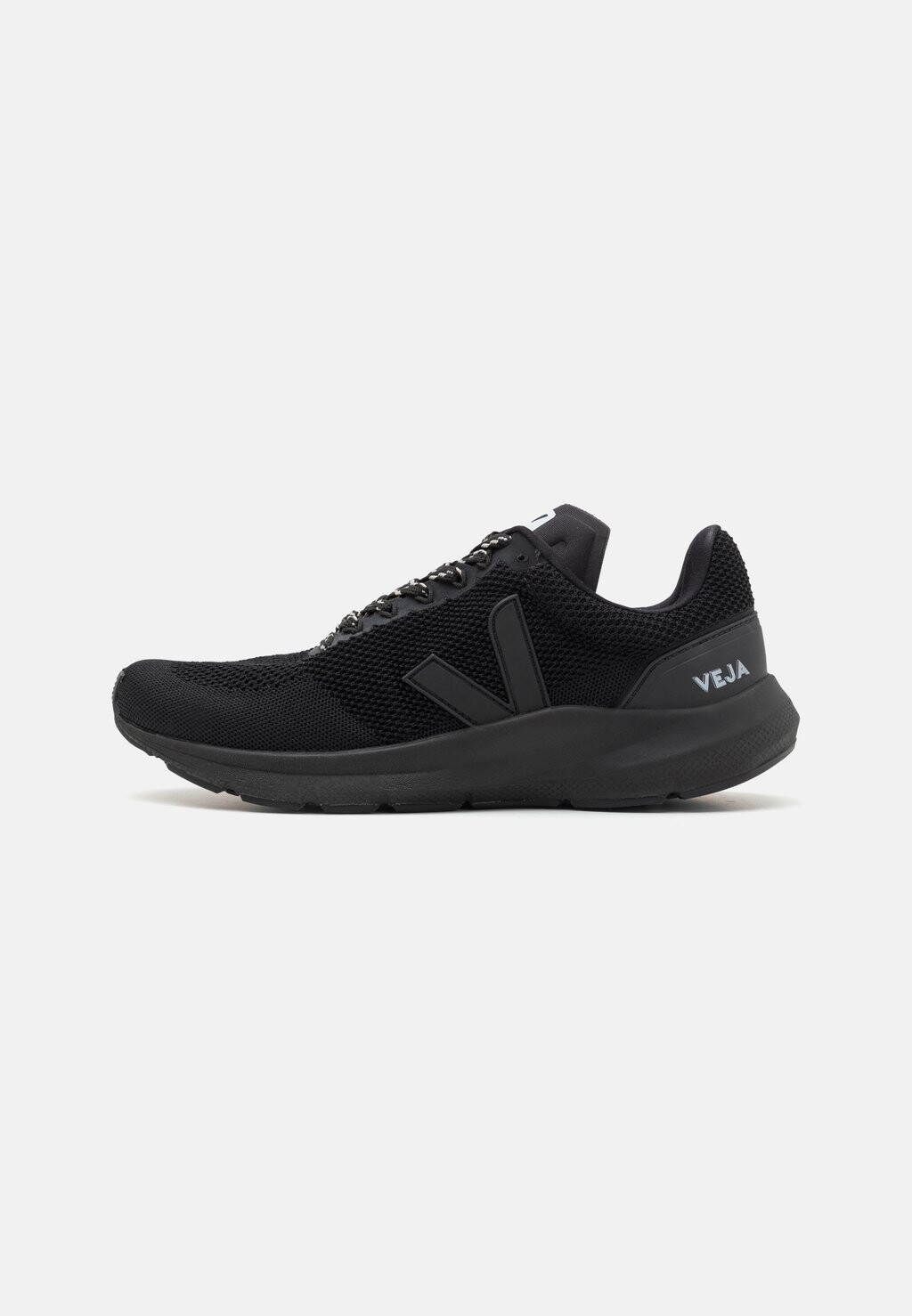 Низкие кроссовки Marlin Veja, цвет full-black кроссовки veja marlin full black