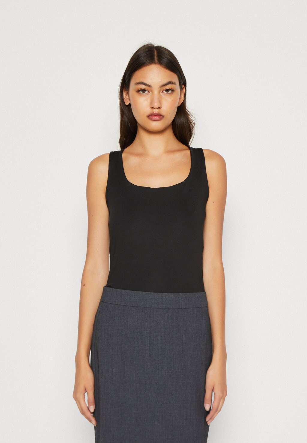 

Топ Vero Moda, черный