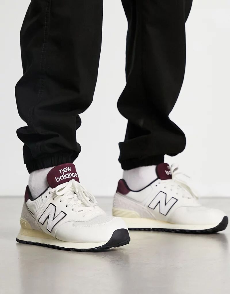 

Бело-бордовые кроссовки New Balance 574, Черный