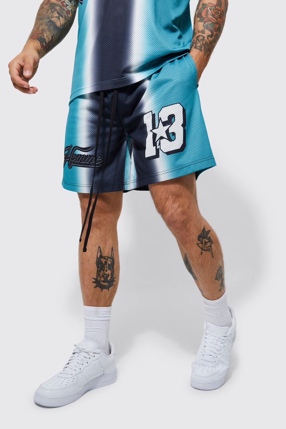 

Баскетбольные шорты homme с принтом ombre Boohoo, бирюзовый