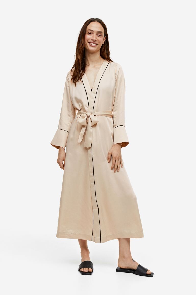 

Атласный халат H&M