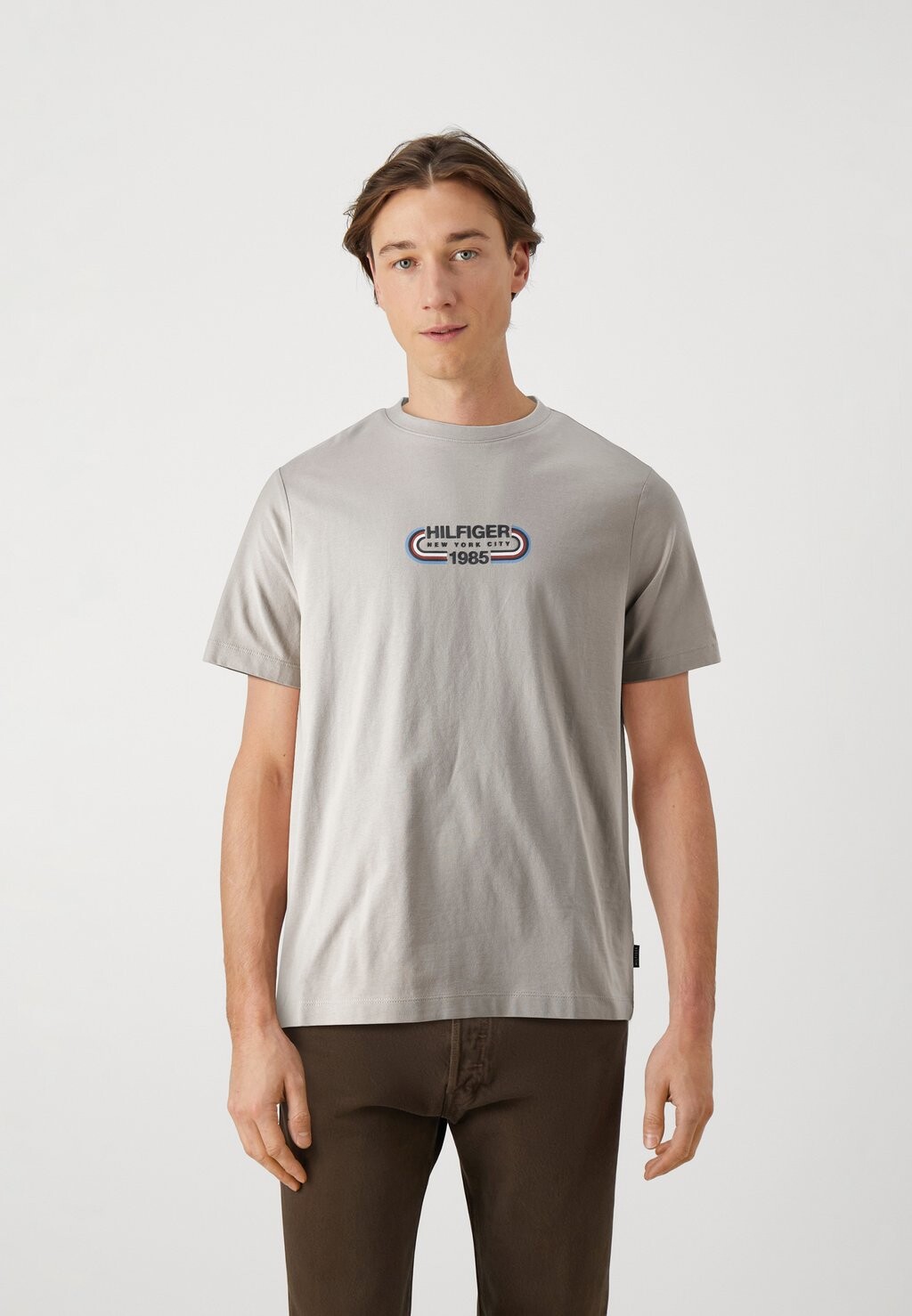 

Футболка с принтом Track Graphic Tee Tommy Hilfiger, цвет batique khaki